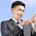 【iPhoneでテレビを見たい！】無料アプリと外付けチューナーどちらがいいのか教えます。