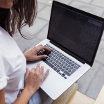 【Mac / iPhone】AirDropに表示される表示名を変更する方法